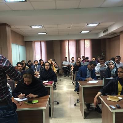 دوره آموزشی مدیریت فضای مجازی در اتاق بازرگانی تهران 98/7/8
